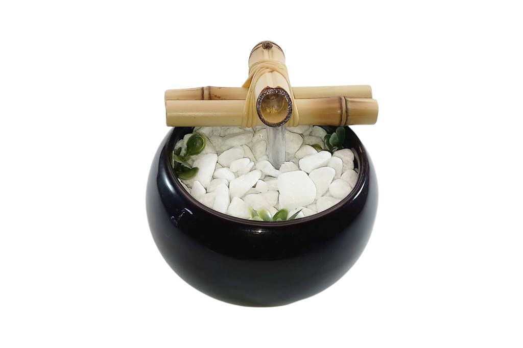 Fonte Bojuda Bambu Preta 1 1024x682 Media Fonte Decorativa Agua Bojuda Preta Cascata Feng Shui Bica Bambu