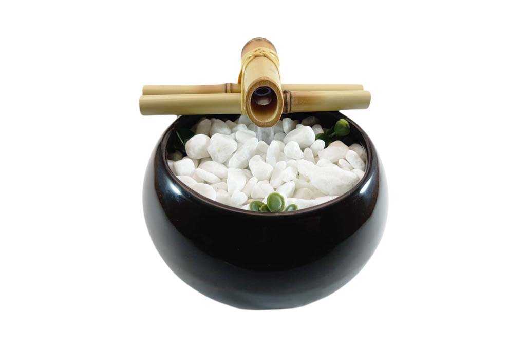 Fonte Bojuda Bambu Preta Grande 1 1024x682 Media Fonte Decorativa Agua Bojuda Preta Cascata Feng Shui Bica Bambu