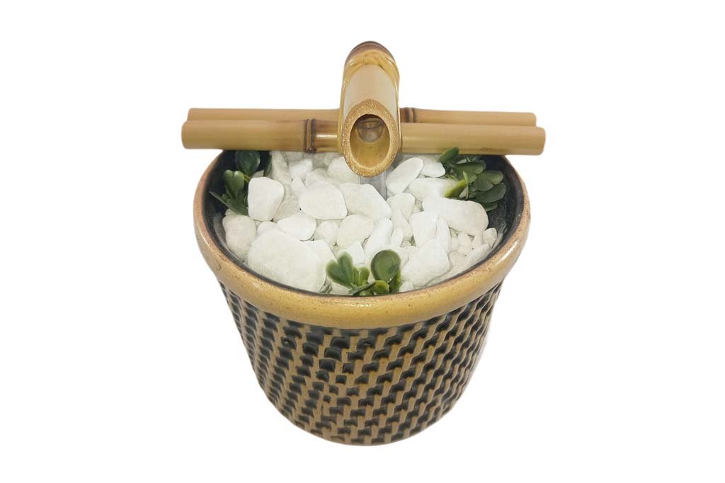 Balaio 1A 1024x682 Media Fonte Decorativa Agua Balaio Bege Cascata Feng Shui Bica Bambu