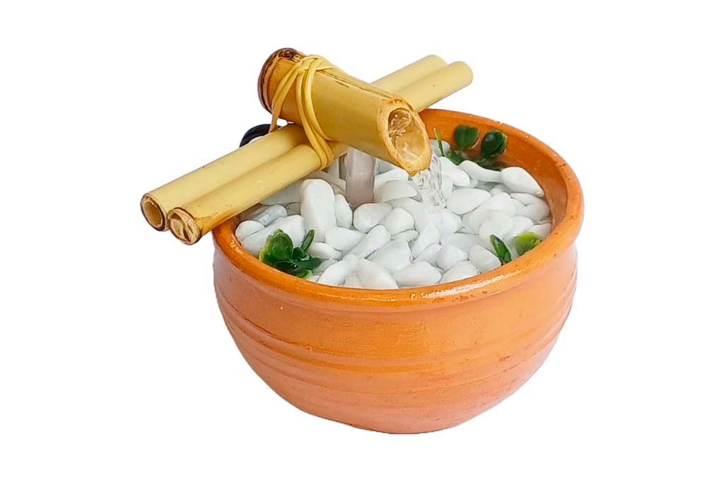 Natural com Aba 2 Menor 1024x682 Media Fonte de Água Natural com Aba