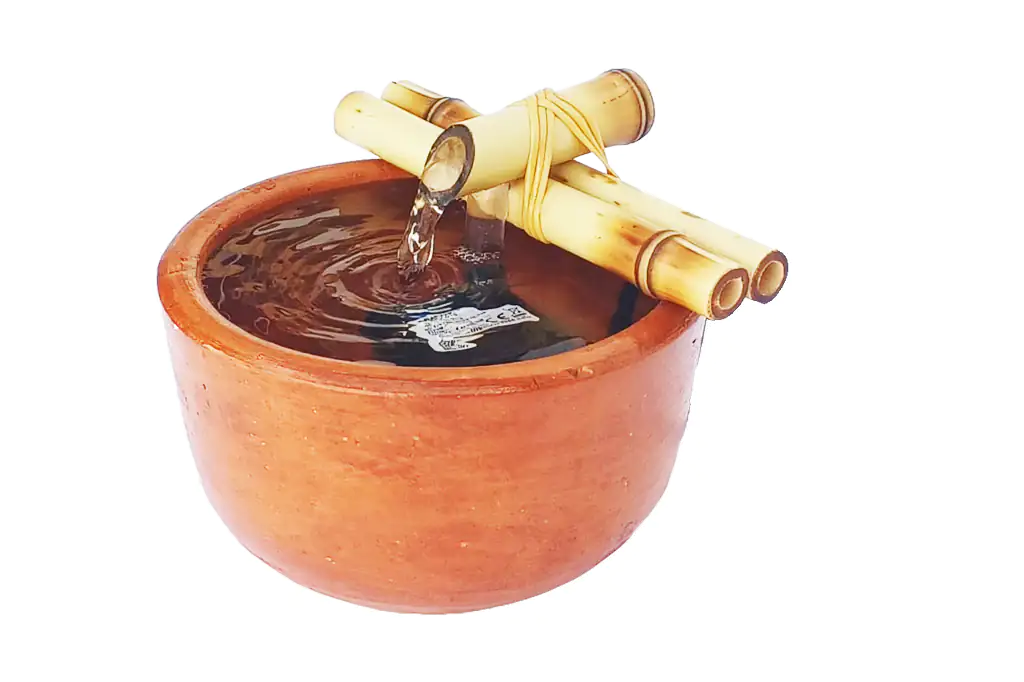 Natural Pet 14 Natural 3 1024x682 Fonte Bebedouro para Gatos em Cerâmica Bivolt Natural 14